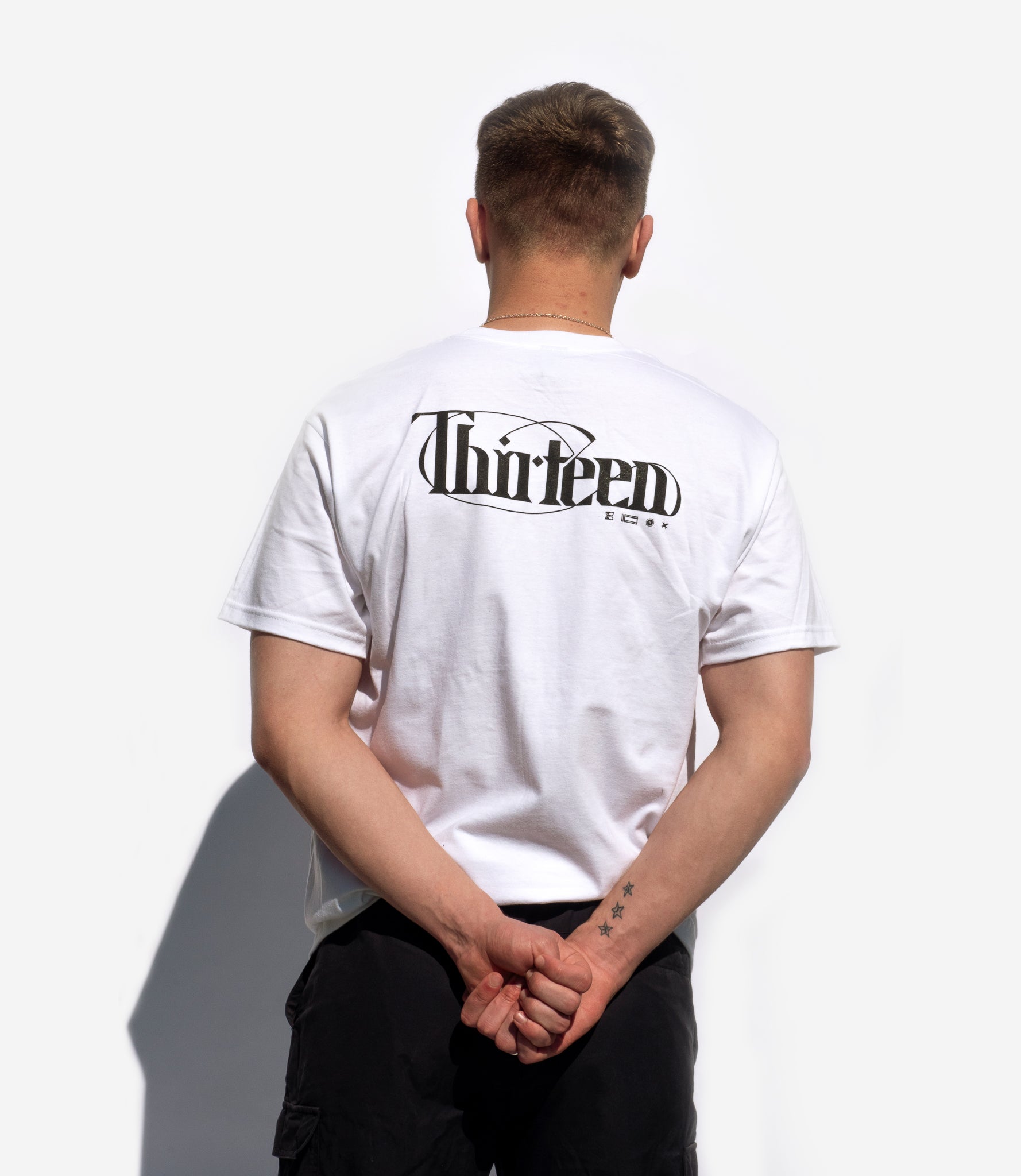 LOGO TEE (WHITE)